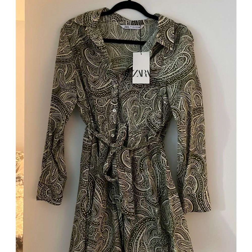 New with tags green pattern zara dress size large